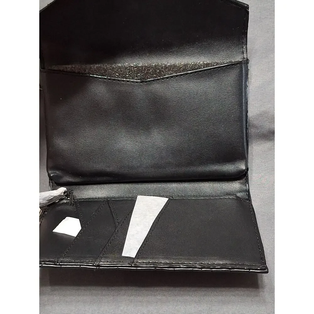 Victoria's Secret V-Quilt Chevron Tech Wristlet Wallet Black - Picture 5 of 7